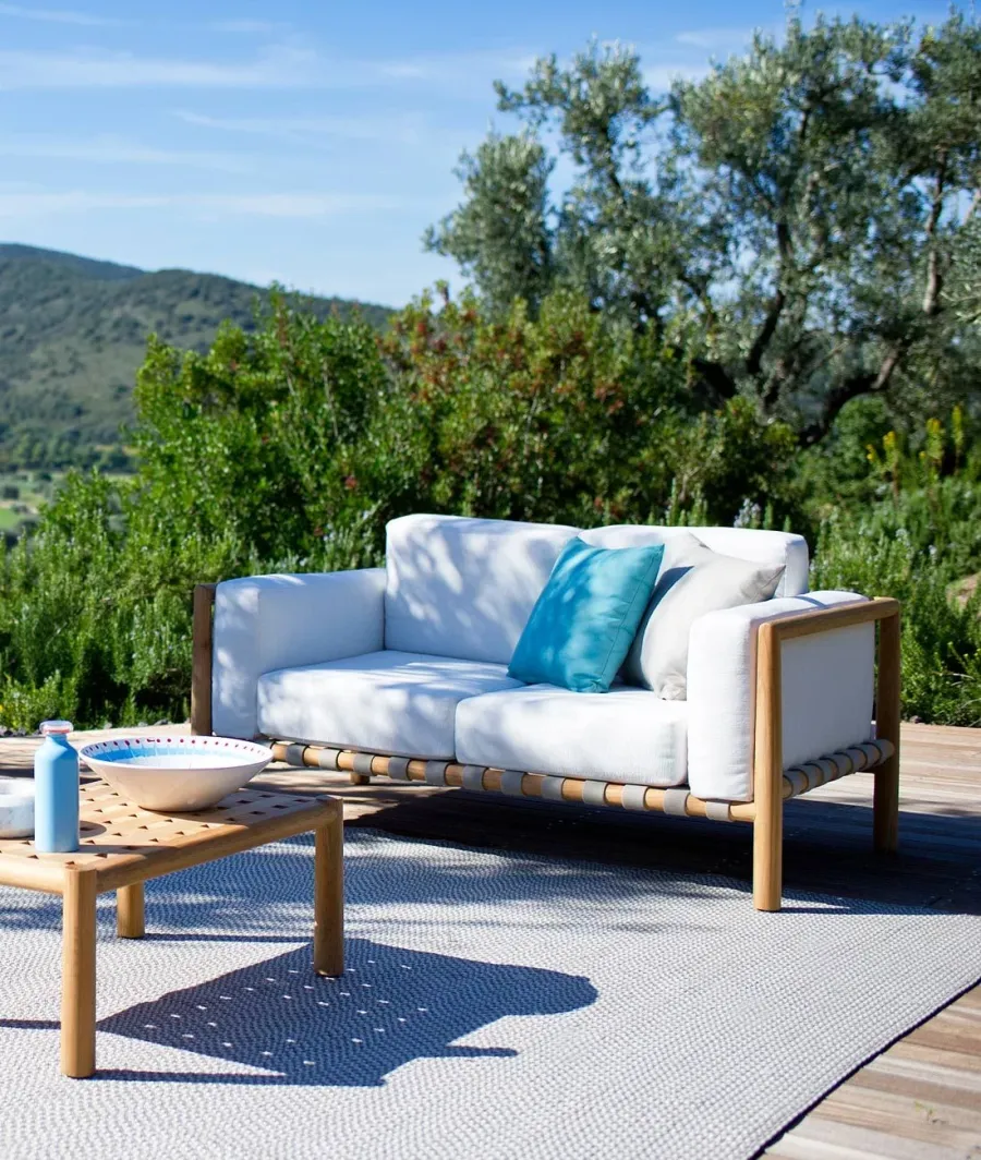 obrazek 2 Elegancka dwuosobowa sofa Pevero z drewna tekowego na taras