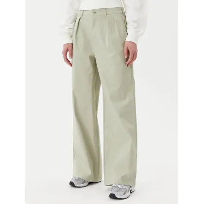 Zdjęcie New Balance Spodnie materiałowe Boylston WP51538 Zielony Relaxed Fit