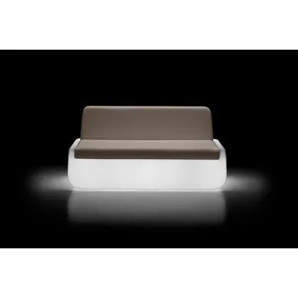 Zdjęcie Luksusowa sofa do ogrodu i na taras w nowoczesnym stylu podświetlana lampą led - Plust