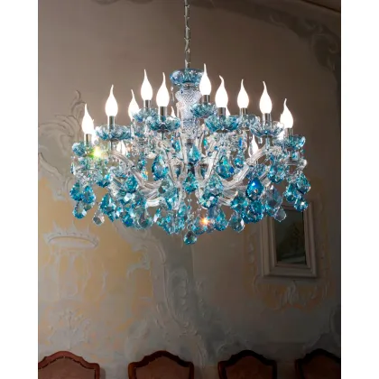 Zdjęcie Cudowny włoski żyrandol wykonany z kryształu