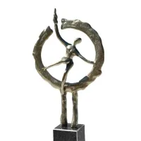 Picture Prestigious statuette