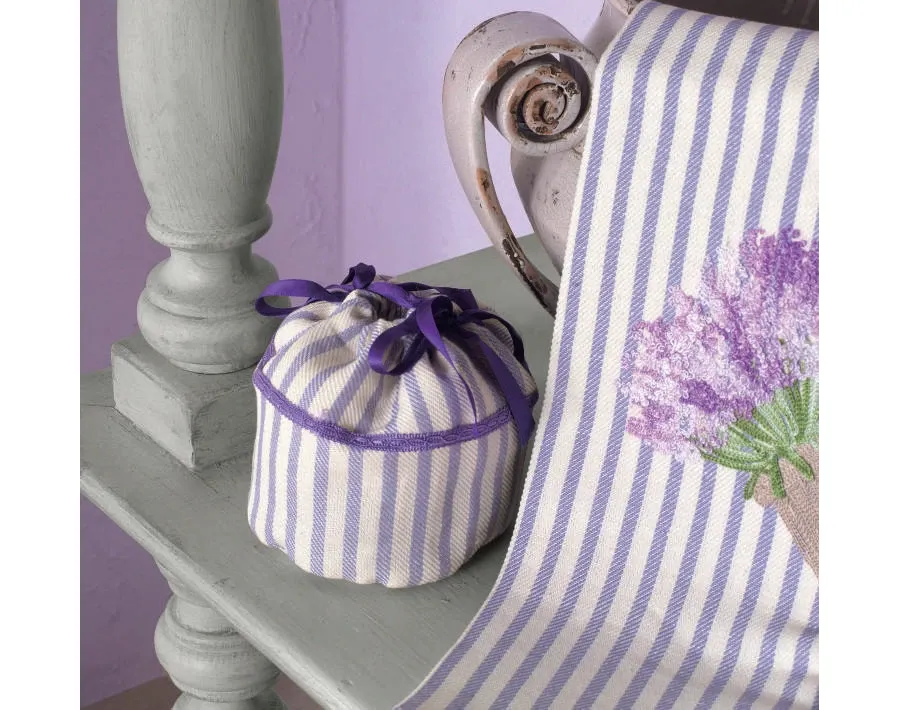 picture 2 Stylish Provence style bookcase – straight from Italy - Interiors Italia