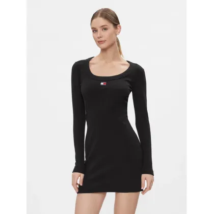 Zdjęcie Tommy Jeans Sukienka dzianinowa Tjw Badge Rib Bodycon Ls DW0DW17424 Czarny Slim Fit