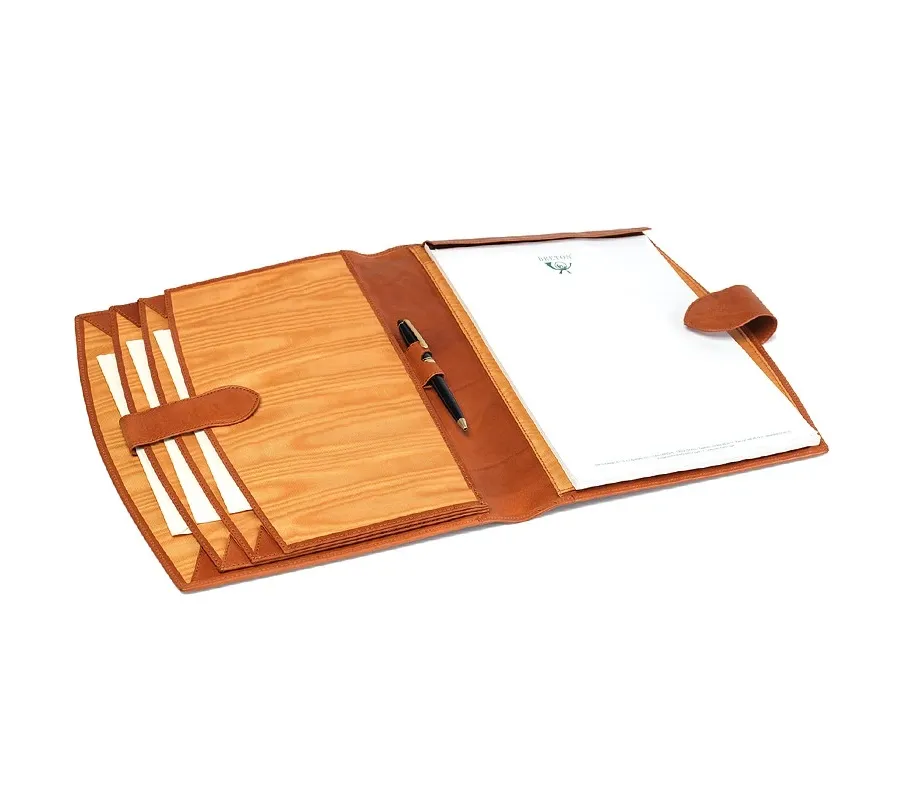 picture 1 A practical document organizer with four compartments! - Absolute Breton