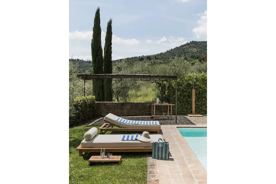 obrazek 3 Leżak na kółkach Saint Raphael wykonany z naturalnego drewna tekowego