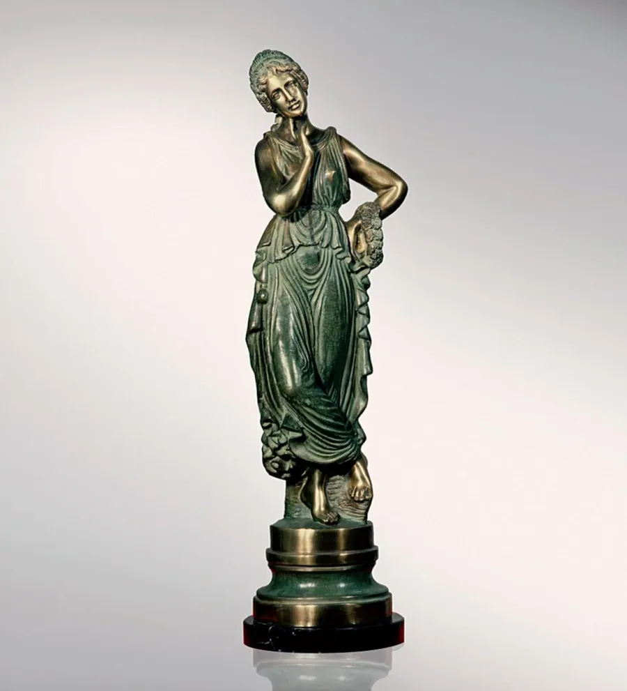 obrazek 1 Rzeźba wykonana z brązu przedstawiająca zwyciężczynię Wenus - Fonderia Artistica Ruocco