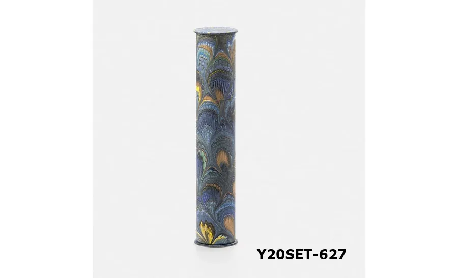 obrazek 12 Szykowny zestaw kredek w eleganckiej tubie