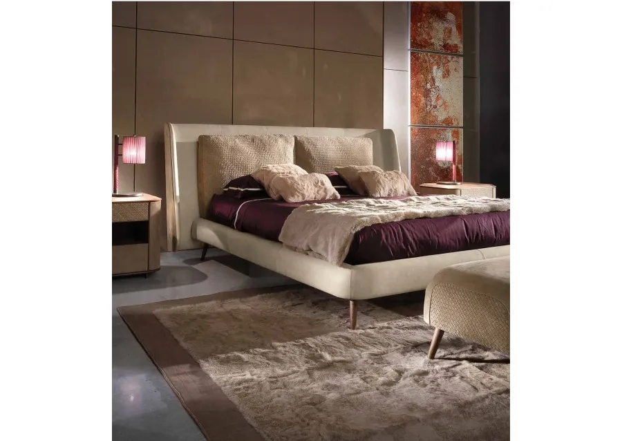 obrazek 1 Designerskie łóżko Angelina z zagłówkiem, queen size - Ulivi Salotti