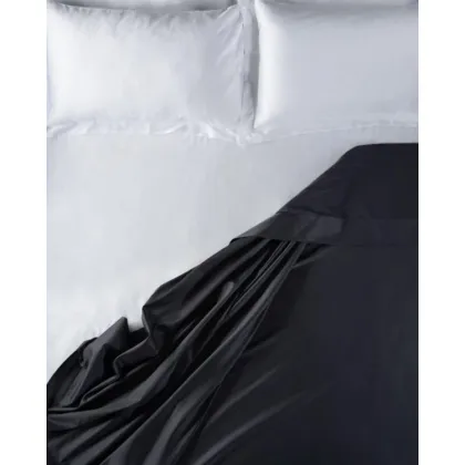 Zdjęcie Stylowe prześcieradło w kolorze antracytowym do sypialni