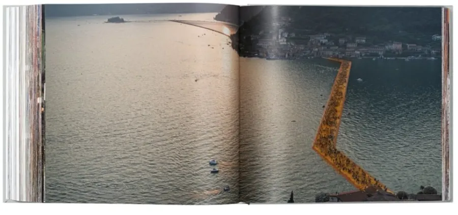 obrazek 11 Książka Christo and Jeanne-Claude. The Floating Piers, Art Edition No. 41–60 (Collage) - Taschen
