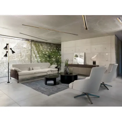 Zdjęcie Sofa 4 osobowa z podłokietnikami ze skóry siodłowej