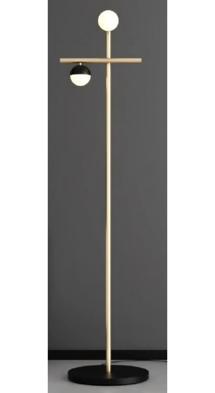obrazek 1 Włoska stylowa lampa podłogowa o nowoczesnym designie - Il Paralume Marina