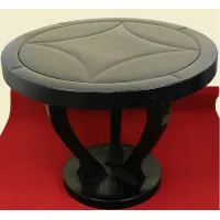 Zdjęcie Okrągły skórzany stół do gier z odwracalnym blatem od włoskiego producenta