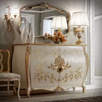 Picture Italian chest of drawers in baroque style