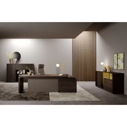 Zdjęcie Eleganckie biurko gabinetowe z Włoch - Prof