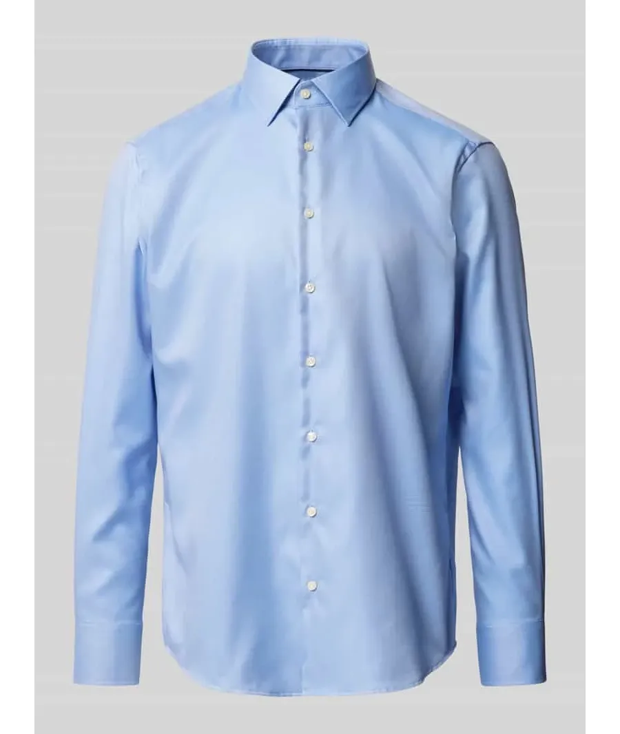 obrazek 1 Koszula biznesowa o kroju regular fit z kołnierzykiem typu kent