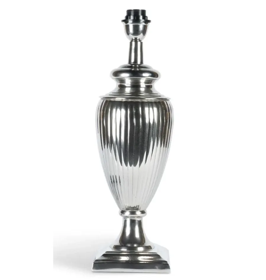 obrazek 2 Luksusowa lampa do wyjątkowych wnętrz - Authentic Models