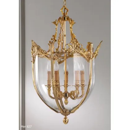 Zdjęcie Klasyczna latarnia w złoconym brązie