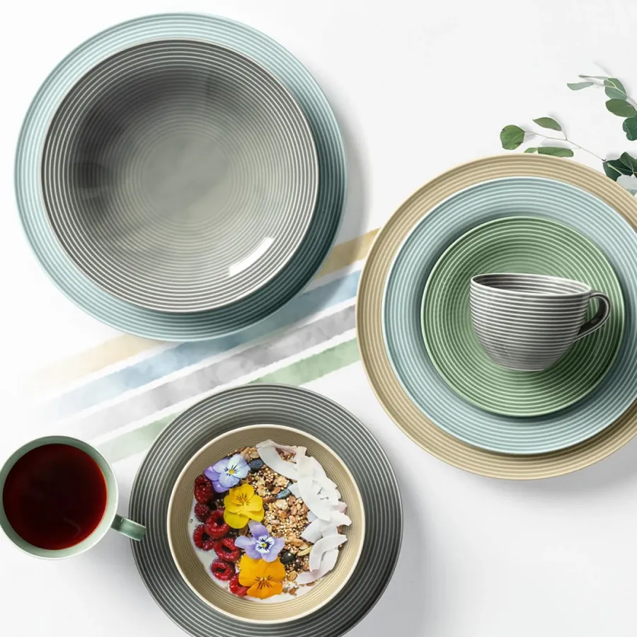 obrazek 2 Piękna porcelanowa 12-elementowa zastawa obiadowa w kolorze beżowym - Seltmann Weiden