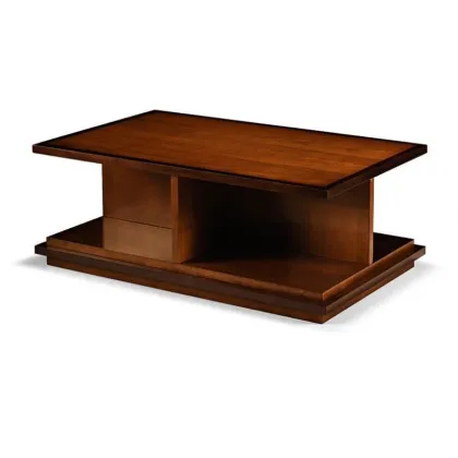 Zdjęcie Piękny stylowy stolik kawowy z drewnianym blatem