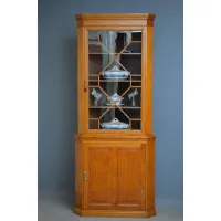 Picture Attractive late Victorian free standing oak corner cabinet - antique