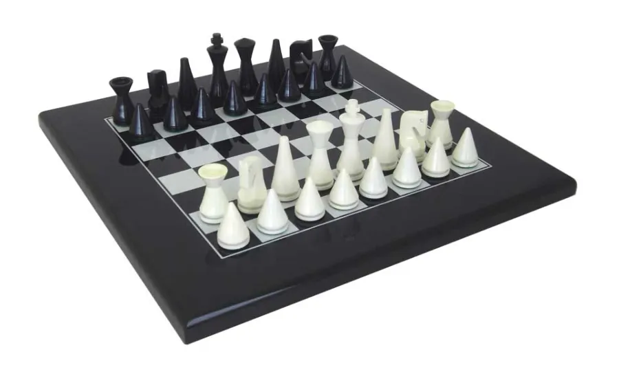 obrazek 1 Drewniany komplet: szachownica + figury G1501BN+347NB