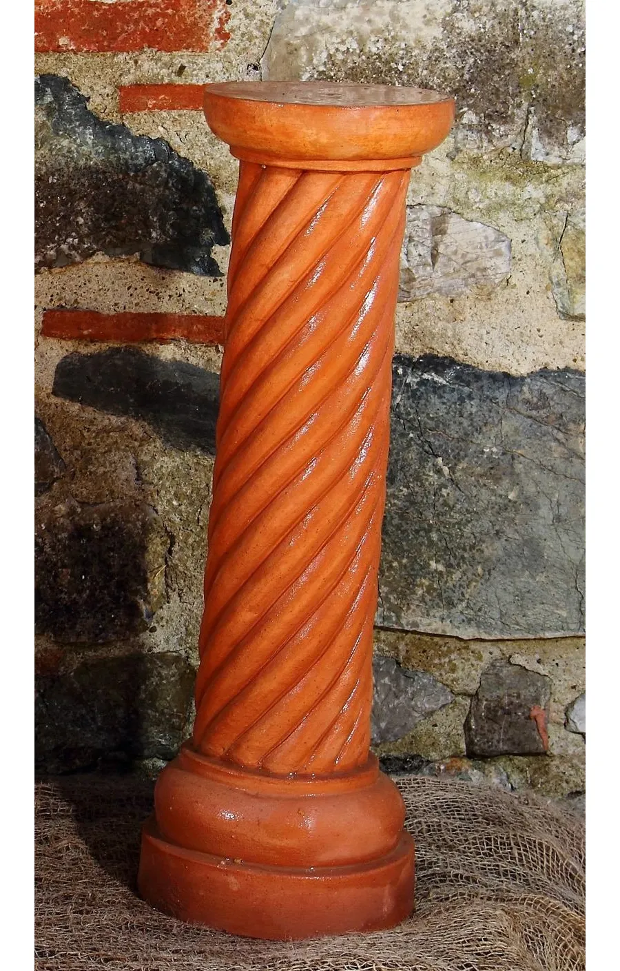 obrazek 1 Spiralna kolumna wykonana z terakoty - Fornace Masini