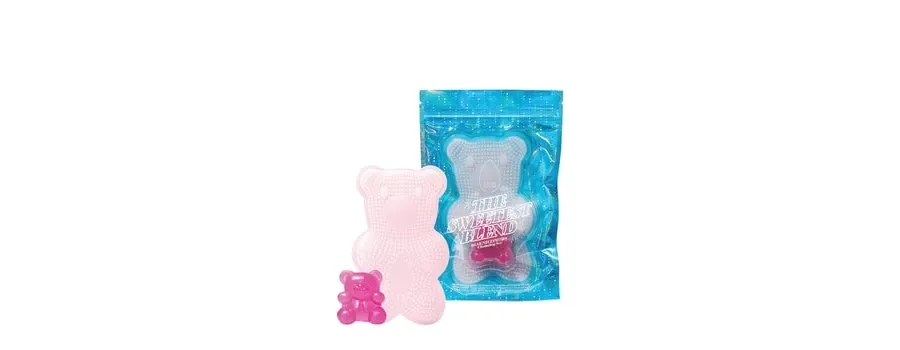 obrazek 1 beautyblender The Sweetest Blend Bear Necessities Cleansing Set Środek do czyszczenia pędzli 1 szt.