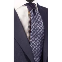 Picture A timeless, elegant silk tie with a floral pattern