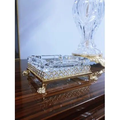 Zdjęcie Kryształowa popielniczka ze złotymi elementami - Cre art