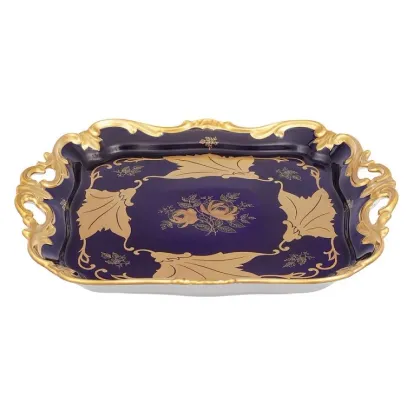 Zdjęcie Granatowy talerz z porcelany