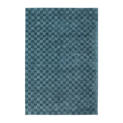 Picture A rug with a vivid, distinctive shade - Sitap