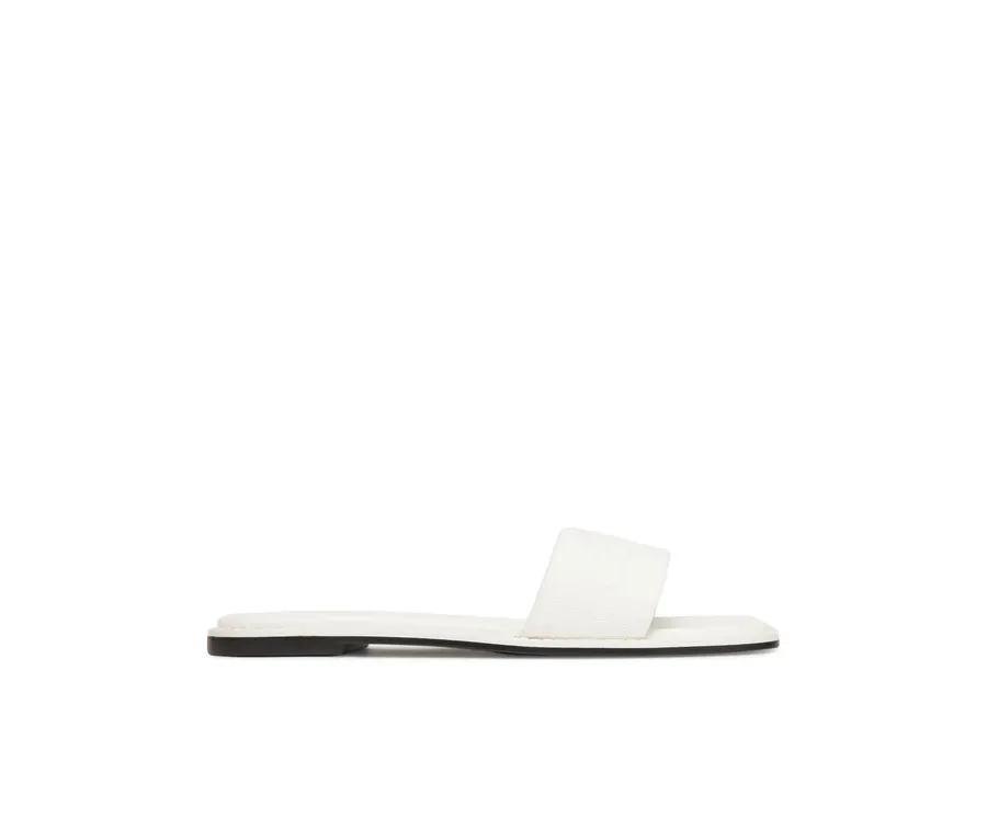 obrazek 1 Calvin Klein Klapki Flat Slide - He HW0HW02378 Biały