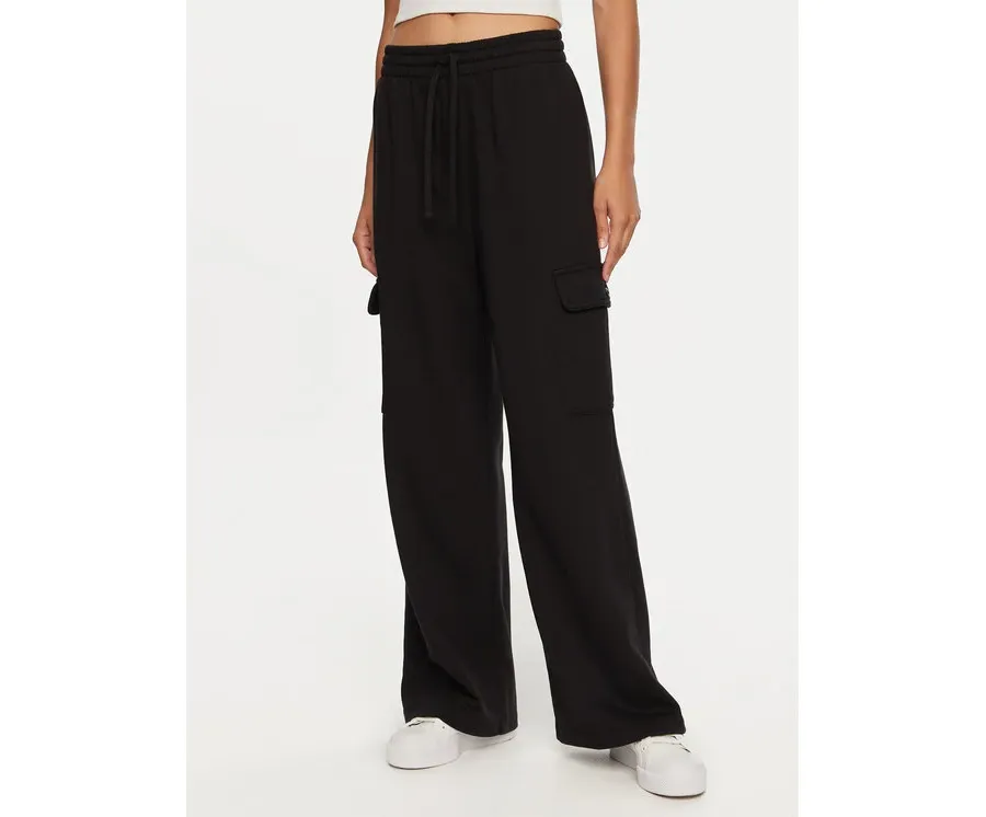 obrazek 1 Vans Spodnie dresowe Frontside VN000HGP Czarny Loose Fit
