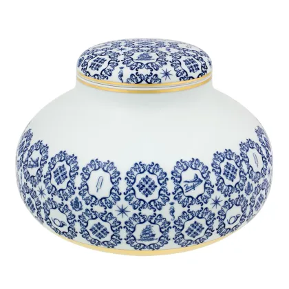 Zdjęcie Niski dzbanek z pokrywką z porcelany Transatlântica ze złożonym motywem dekoracyjnym - Vista Alegre