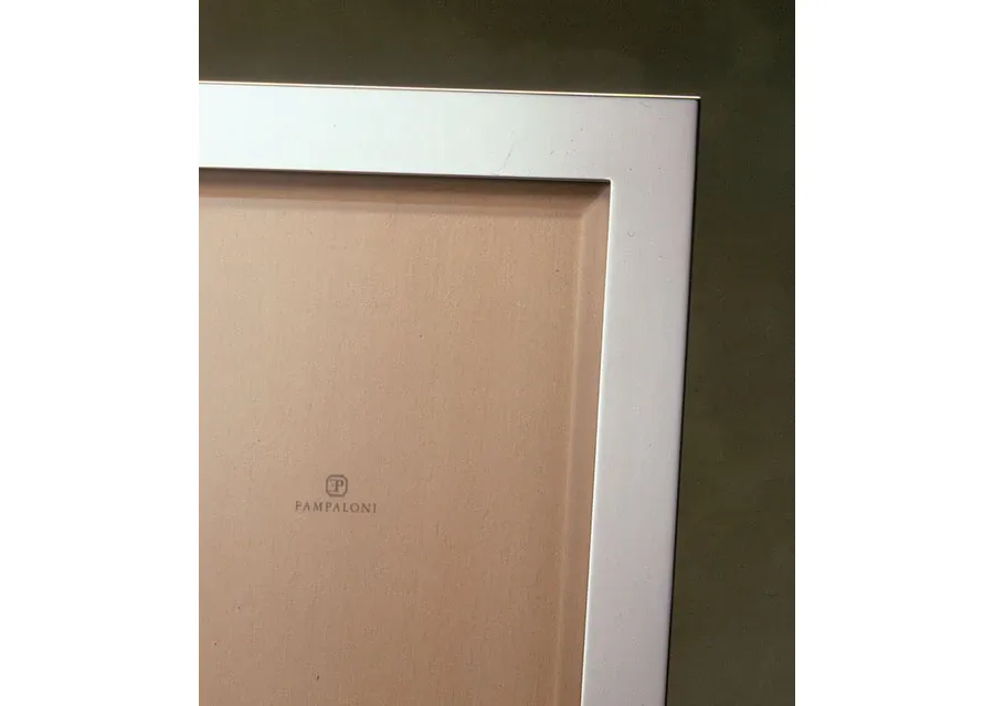 obrazek 3 Ekskluzywna włoska ramka na zdjęcia 9×13 cm platerowana srebrem - Pampaloni