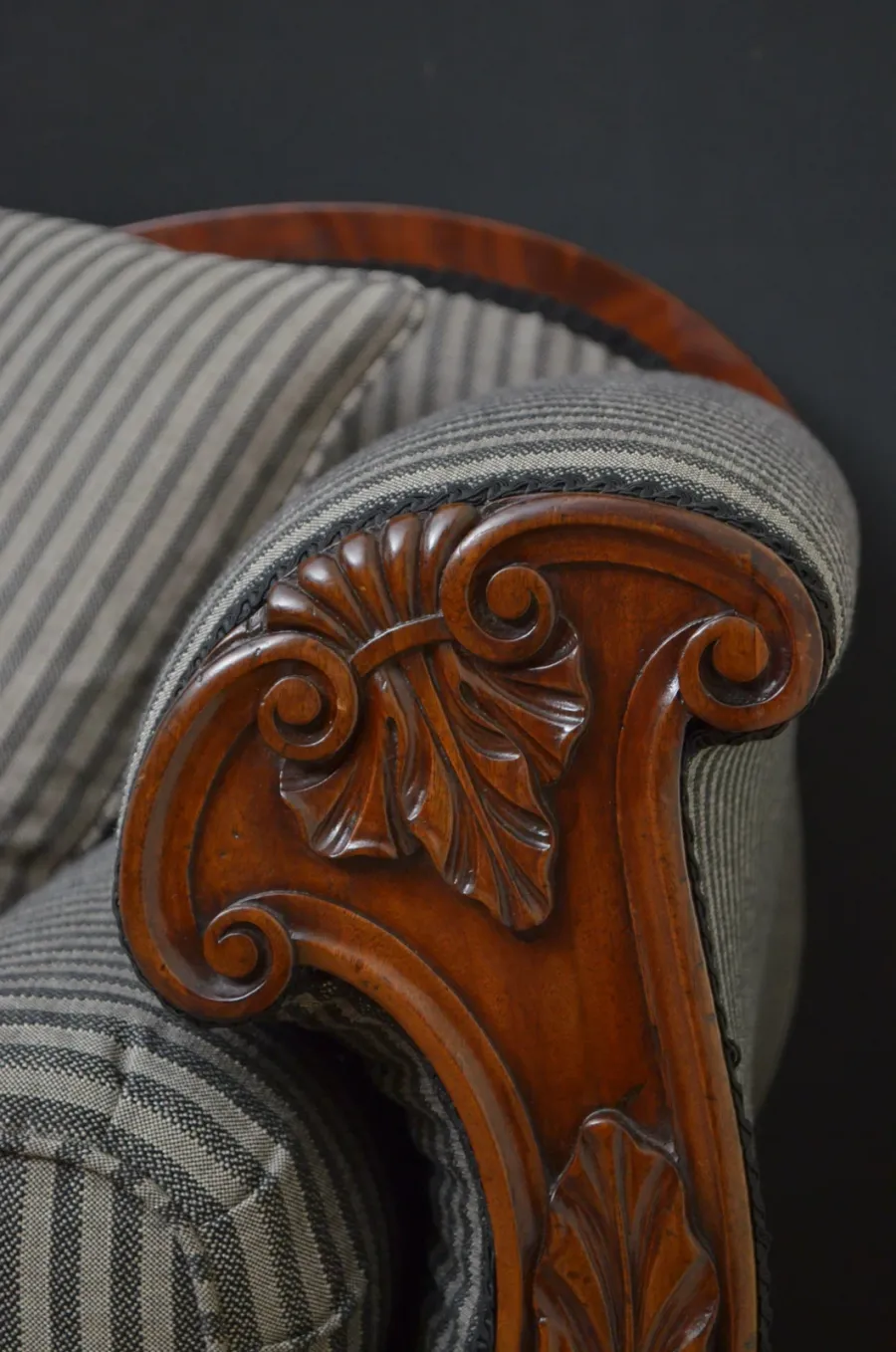 obrazek 8 Bardzo elegancka sofa mahoniowa William IV - antyk