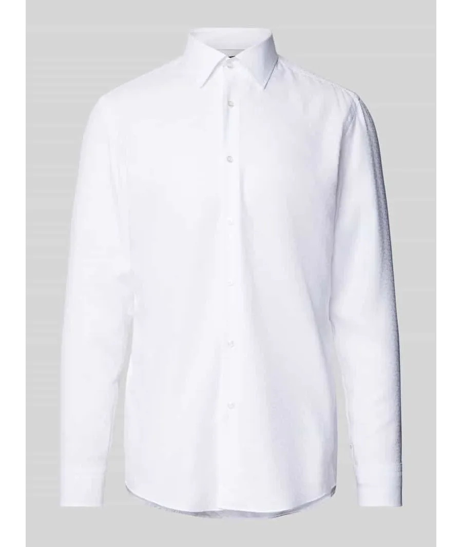 obrazek 1 Koszula biznesowa o kroju slim fit z kołnierzykiem typu kent model ‘Hank’