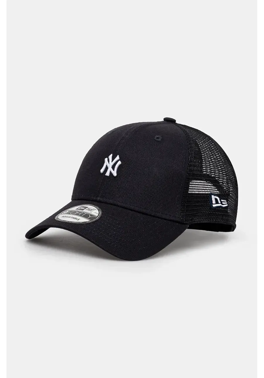 obrazek 1 New Era czapka z daszkiem HOMEFIELD TRUCKER NEW YORK YANKEES kolor granatowy gładka 60565140