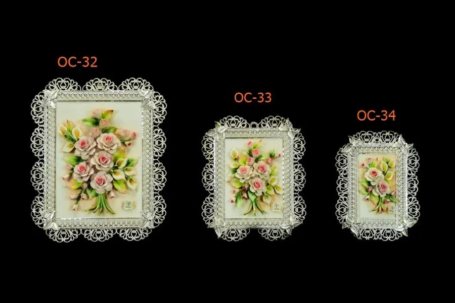 obrazek 1 Szykowna porcelanowa srebrna ramka