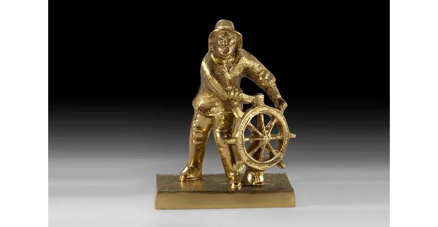 obrazek 1 Elegancka figura sternika
