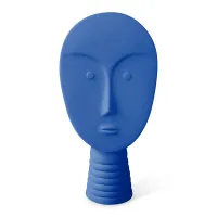 Zdjęcie Stylowa figurka obrazująca rysy twarzy jako dekoracja do domu