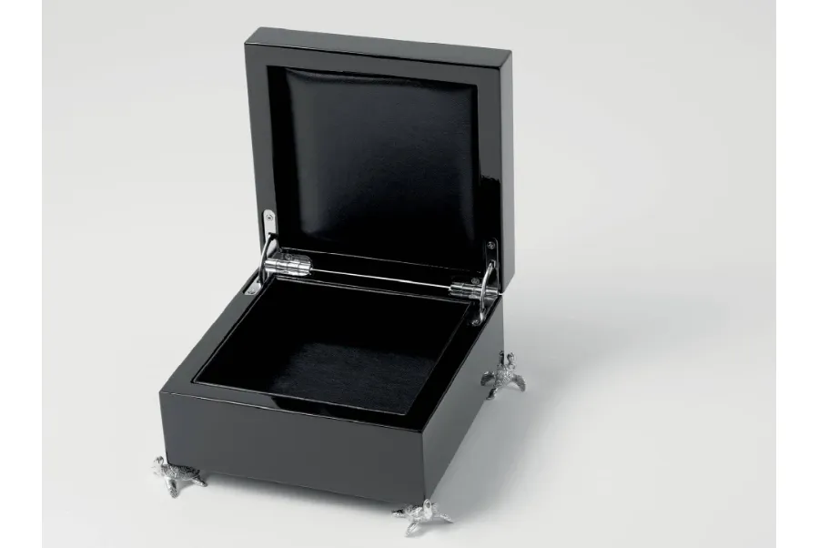 obrazek 2 Urokliwe czarne pudełko z amonitami na biżuterię