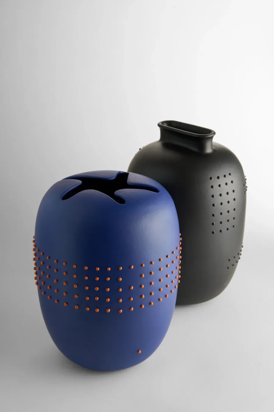 obrazek 2 Luksusowy ceramiczny włoski wazon do salonu - design Arik Levy