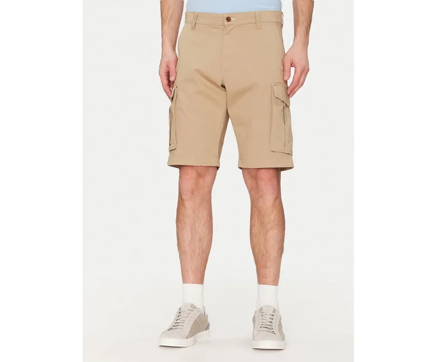 obrazek 1 Gant Szorty materiałowe 205069 Beżowy Relaxed Fit