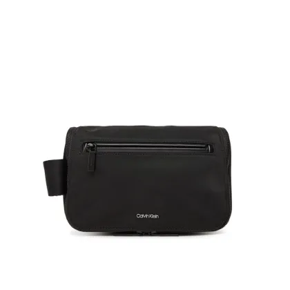 Zdjęcie Calvin Klein Kosmetyczka Ck Ease Washbag W/Hanger K50K512943 Czarny