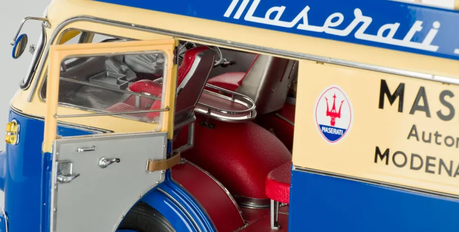 obrazek 4 Replika Maserati Racing transporter, Typ Fiat 642 RN2 Bartoletti, 1957 na prezent