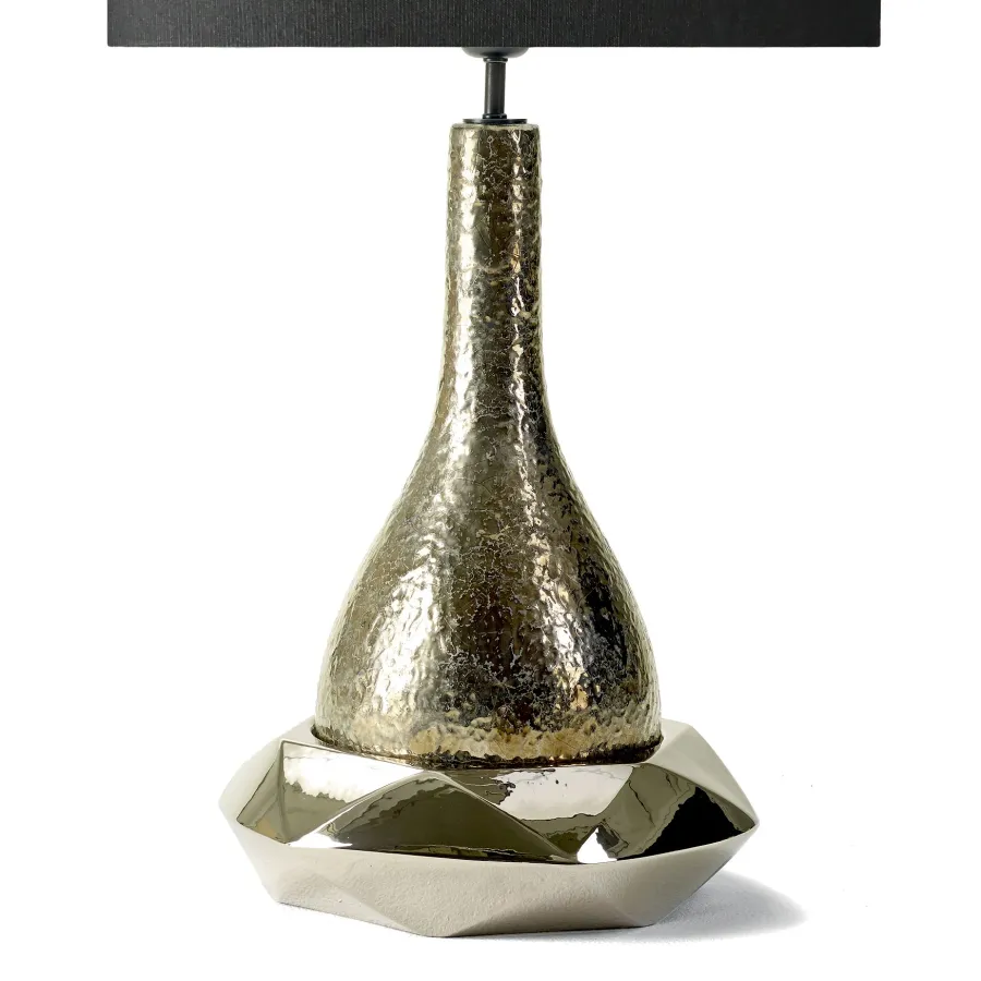 obrazek 3 Ceramiczna lampa stołowa z abażurem z tkaniny H.80xL.45xP.45 cm