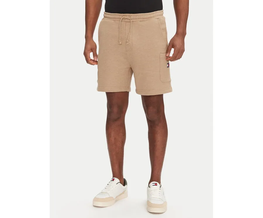 obrazek 1 Tommy Jeans Szorty sportowe Badge DM0DM18479 Beżowy Regular Fit
