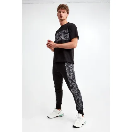 Zdjęcie Spodnie dresowe męskie VERSACE JEANS COUTURE Versace Jeans Couture